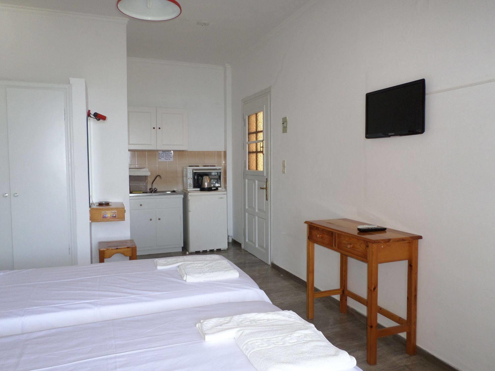 Rising Sun Apartments & Studios Μπενίτσες Εξωτερικό φωτογραφία