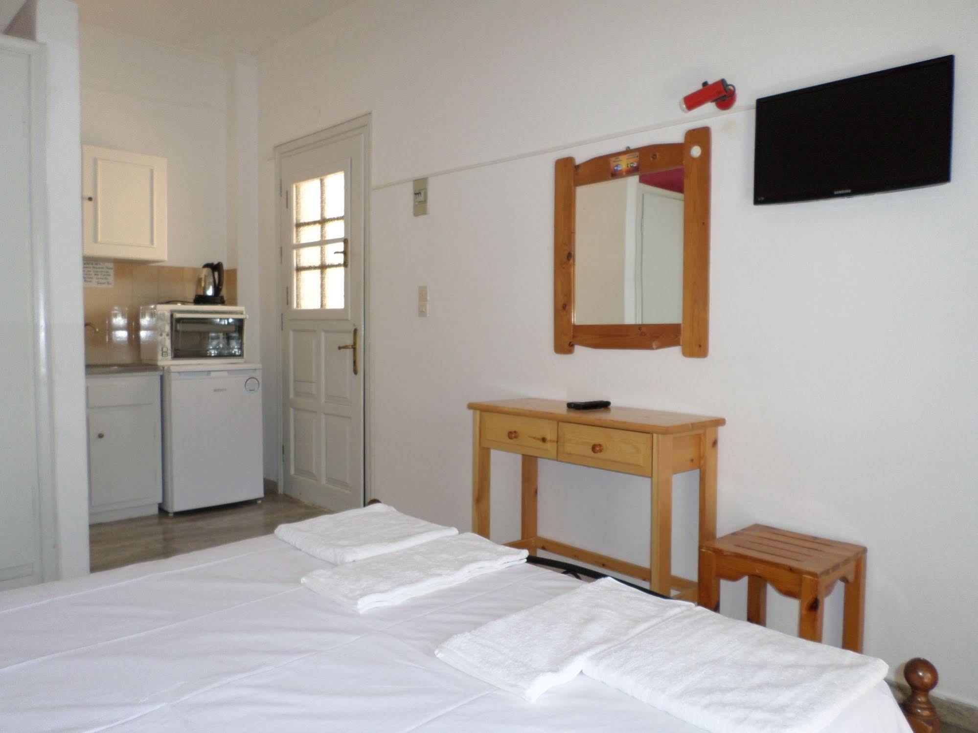 Rising Sun Apartments & Studios Μπενίτσες Εξωτερικό φωτογραφία