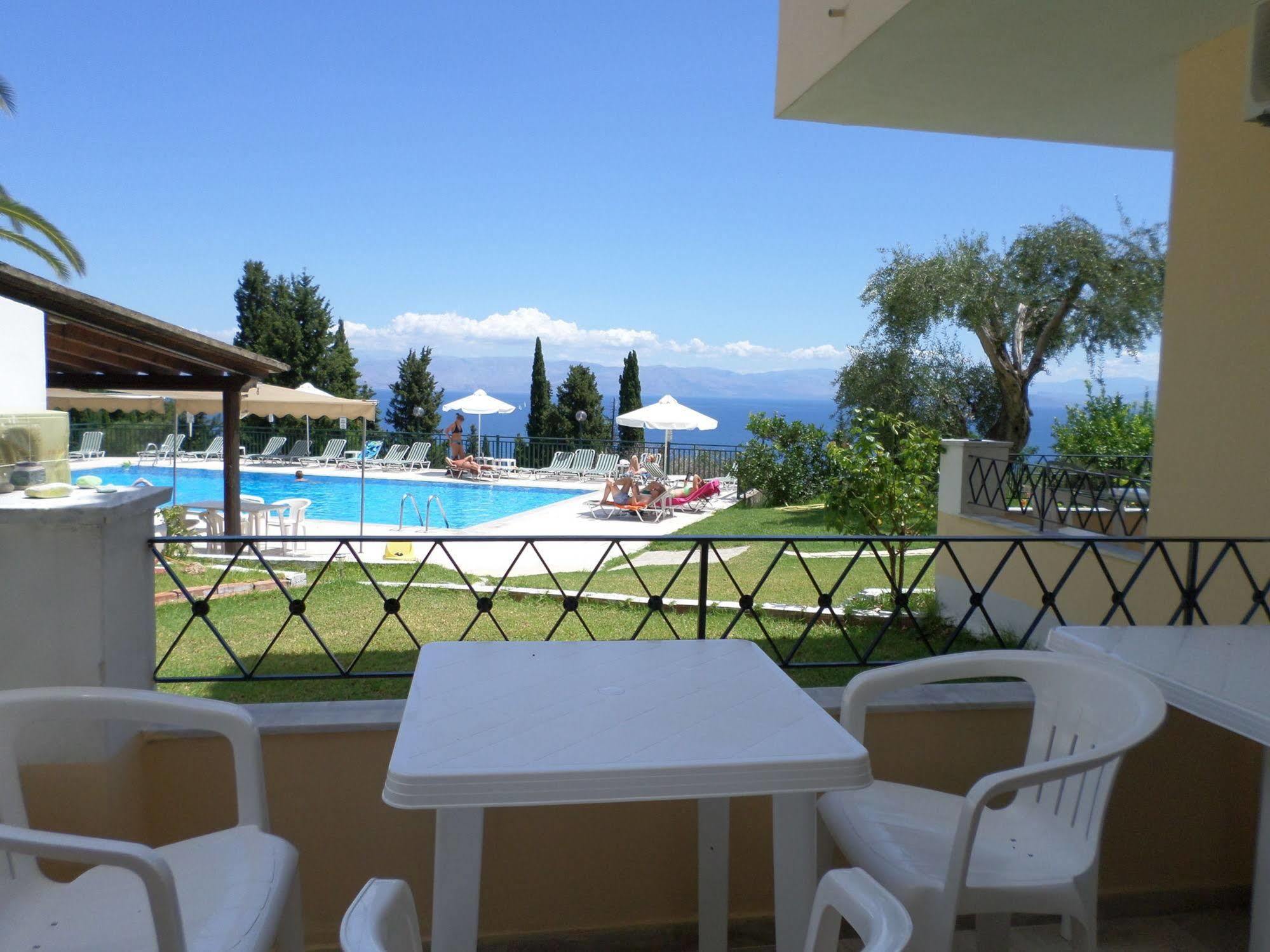 Rising Sun Apartments & Studios Μπενίτσες Εξωτερικό φωτογραφία